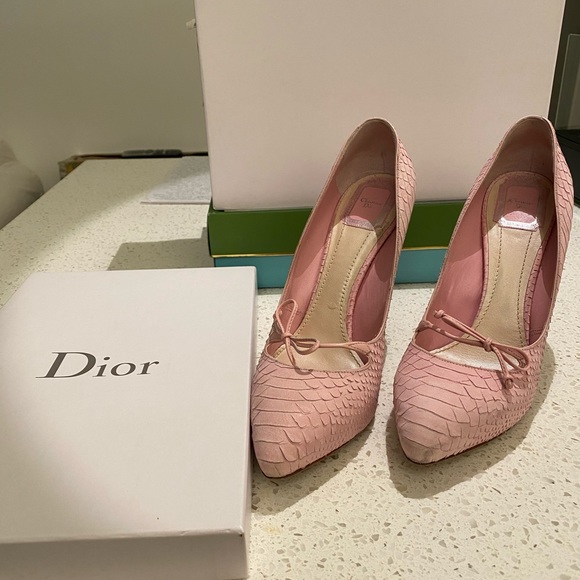 Dior pink